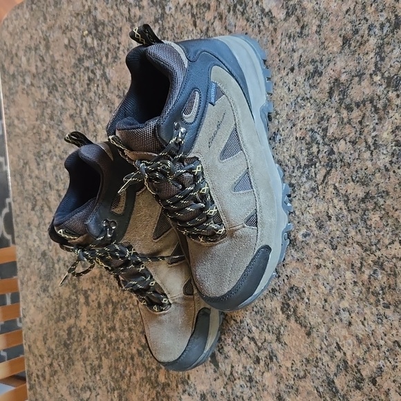 Eddie Bauer Men's Boots Size 8.5 - Picture 2 of 8